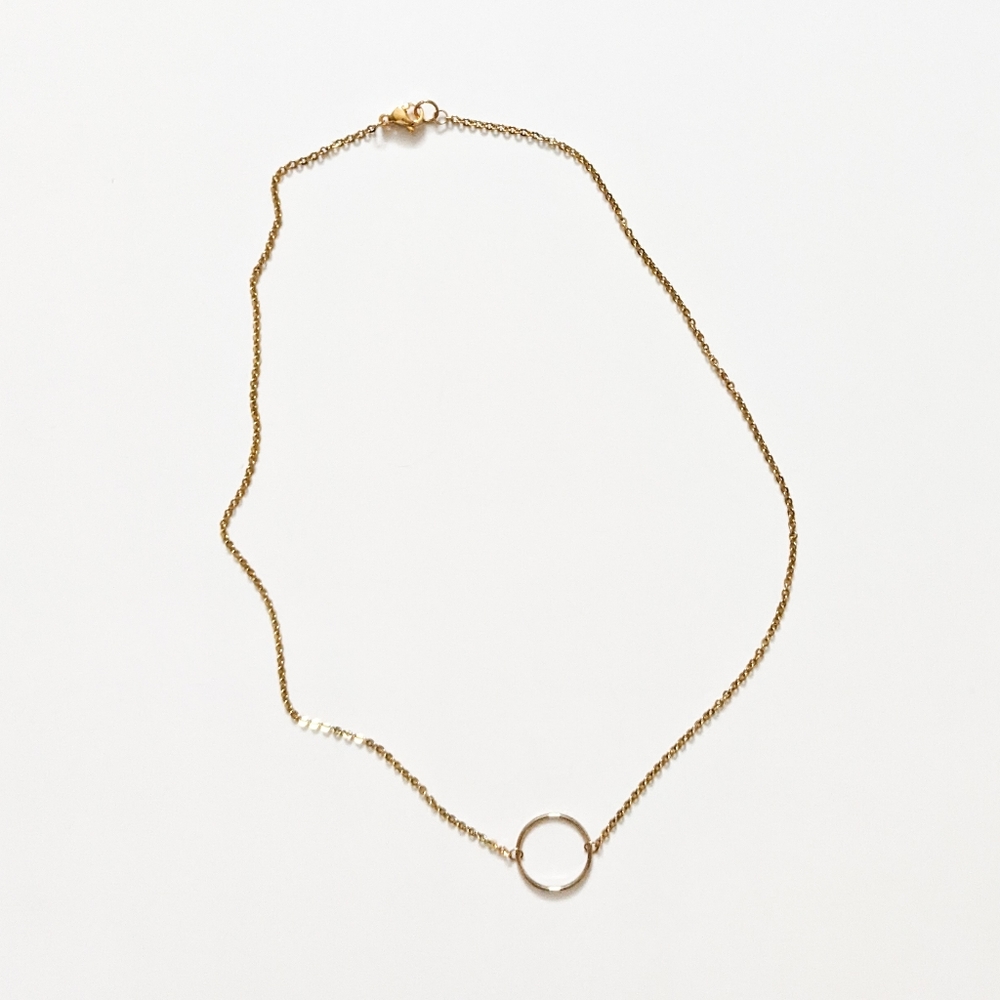 Open Circle Pendant Gold-plated Necklace